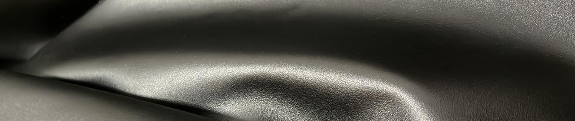 The best quality upholstery leather stock at the lowest prices, ready to be shipped